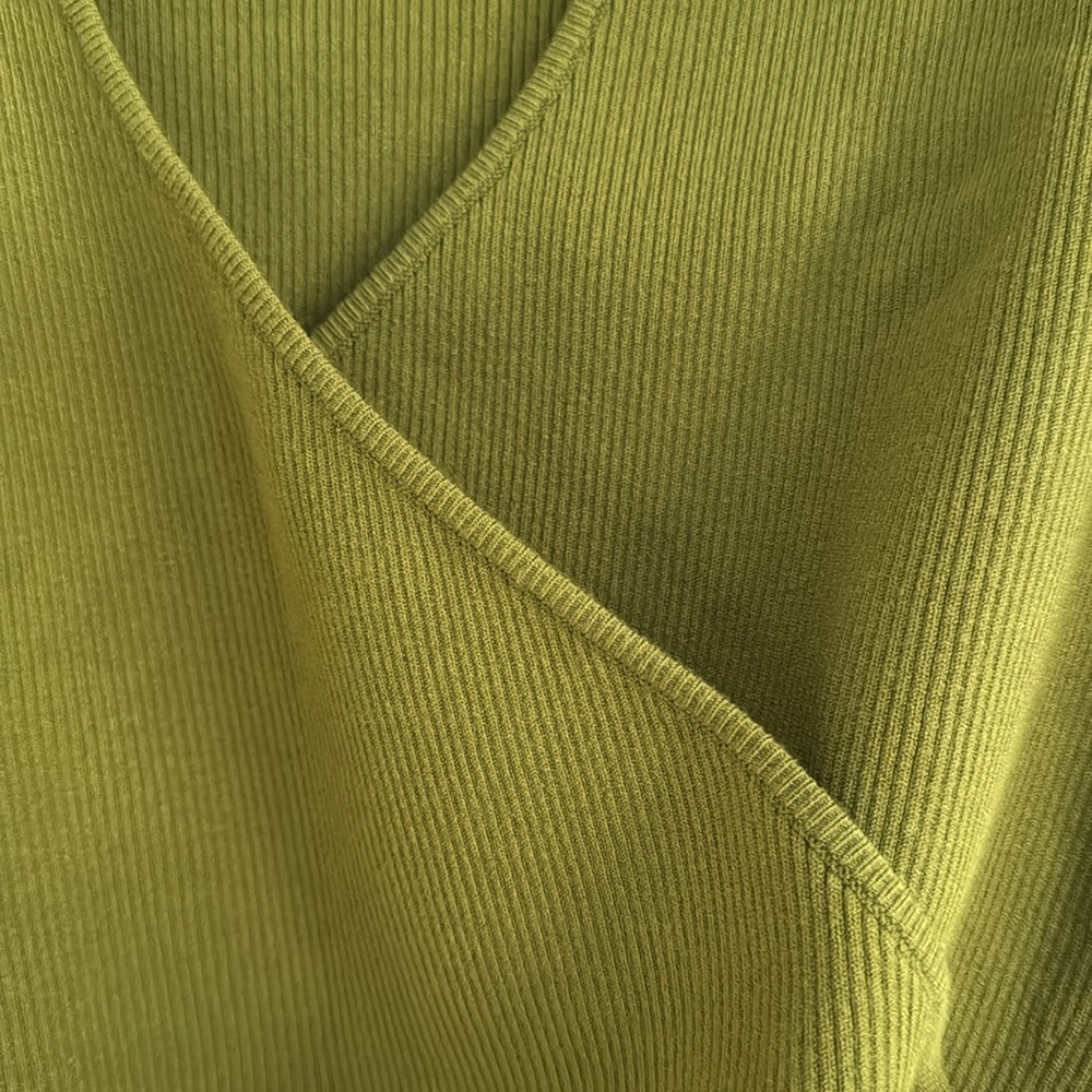 Aritzia Wilfred All Tied Up Sweater Crop - Picture 7 of 12